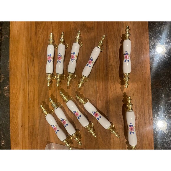 10 Floral Milkglass Cabinet Handles - Picture 2 of 6